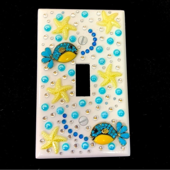 💕2/$25💕 Blue Fish & Yellow Starfish Light Switch Plate Cover Handcrafted - Picture 1 of 1